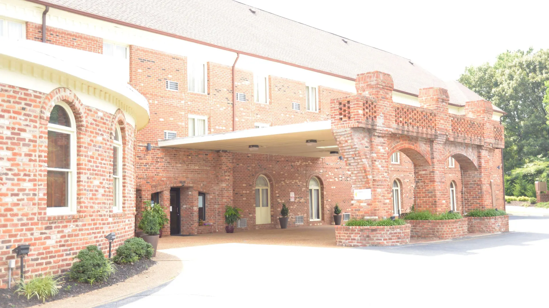 *** Hotel Best Western Plus Governor'S Inn Richmond Midlothian United States