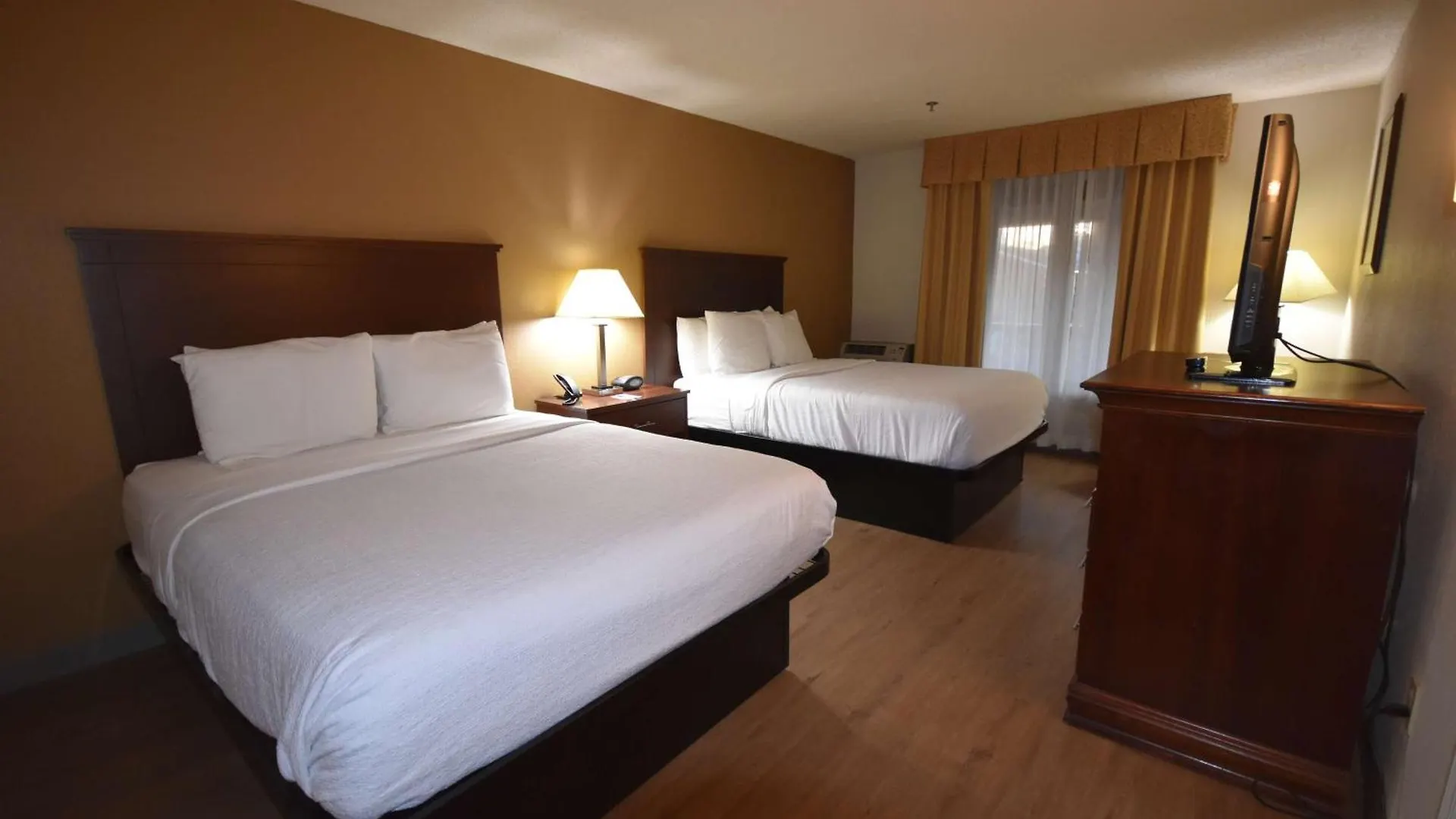 Best Western Plus Governor'S Inn Richmond Midlothian Hotel