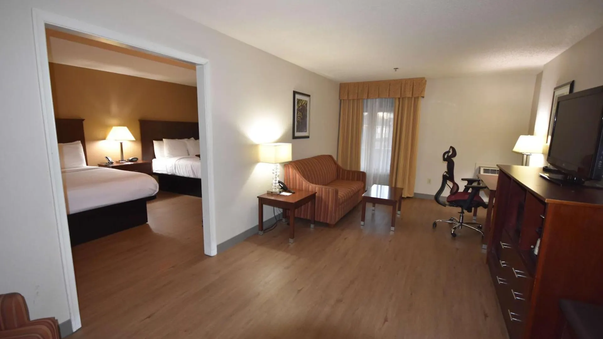 Best Western Plus Governor'S Inn Richmond Midlothian